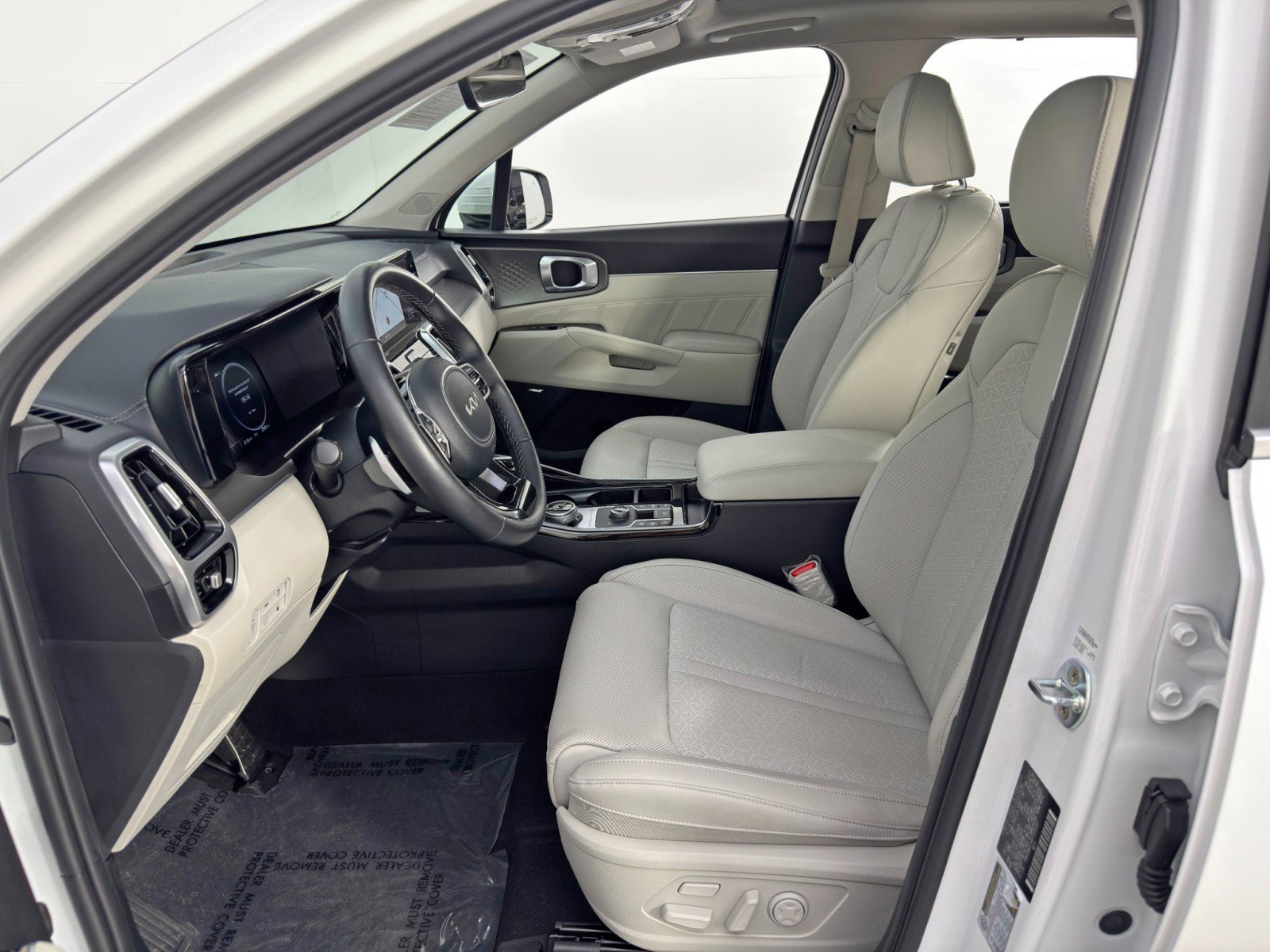 Used 2023 Kia Sorento SX Prestige image 16