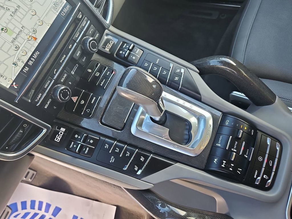 Used 2014 Porsche Cayenne Turbo image 16