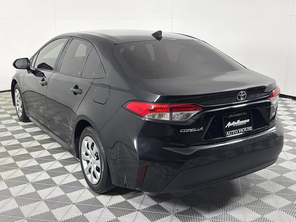 Used 2023 Toyota Corolla LE image 7