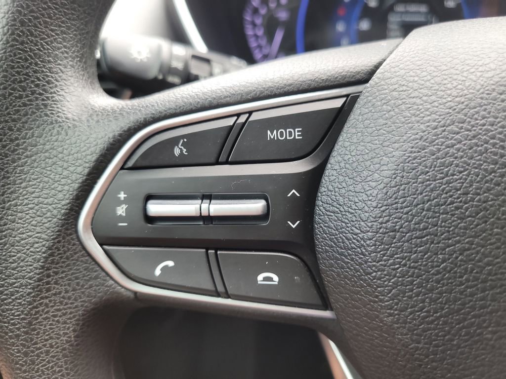 Used 2020 Hyundai Santa Fe SEL image 25