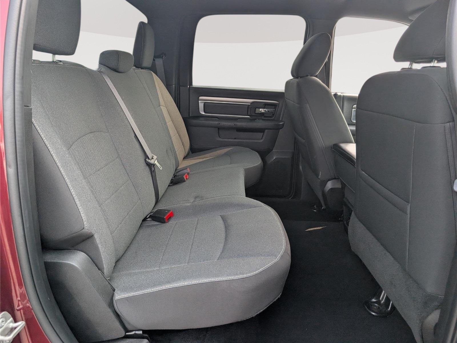 Used 2024 RAM 1500 Warlock RWD image 12