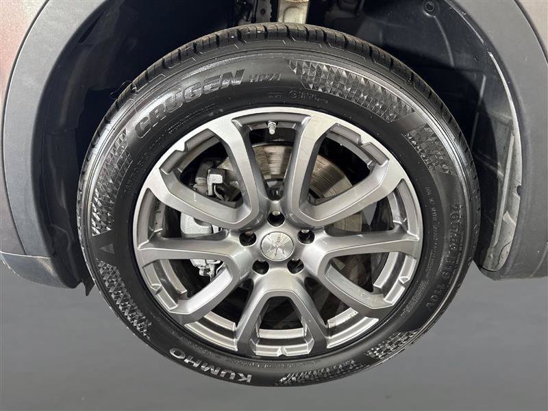 Used 2018 Maserati Levante AWD/4WD image 24
