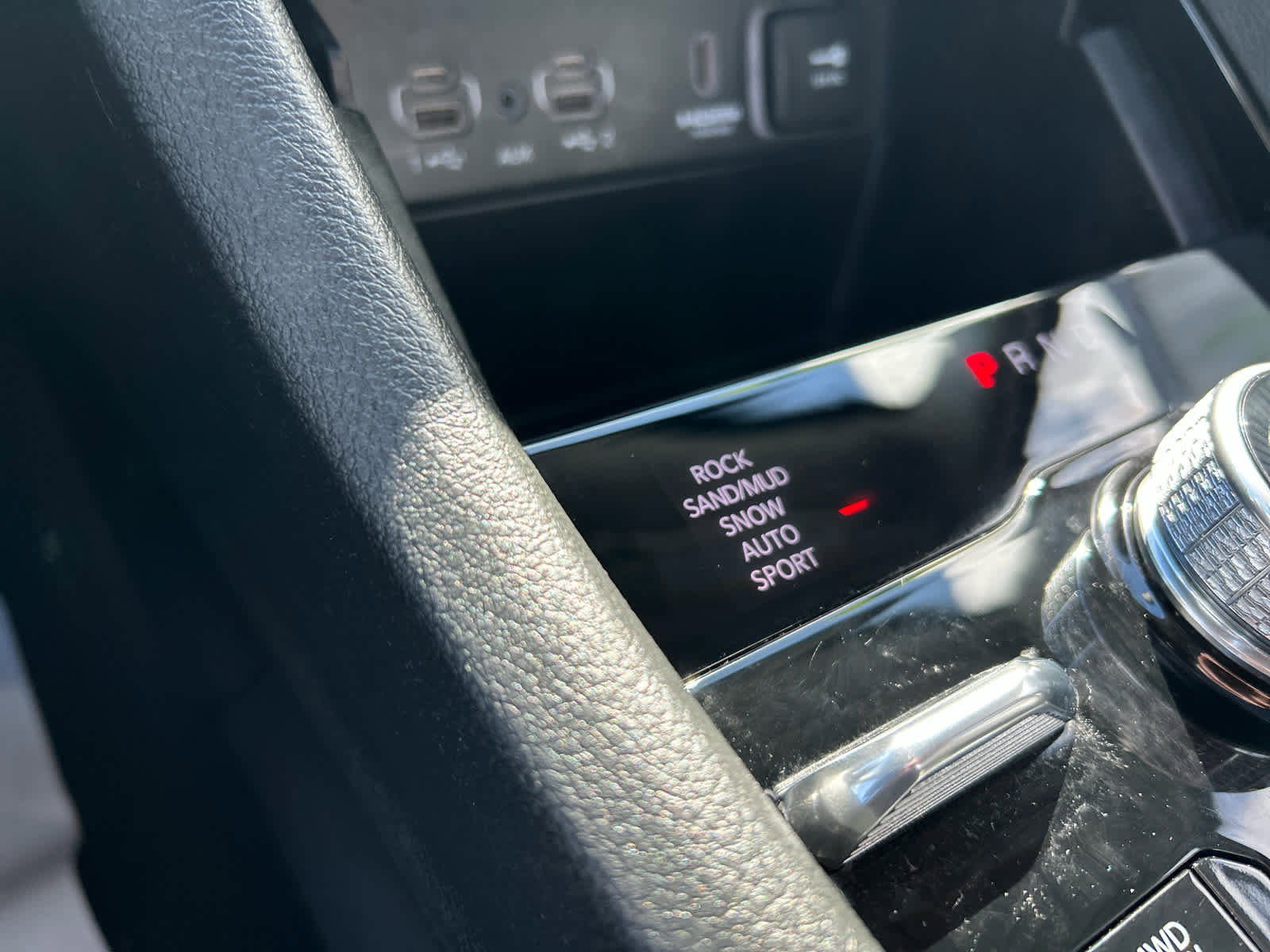 Used 2023 Jeep Grand Cherokee 4WD 4xe image 33