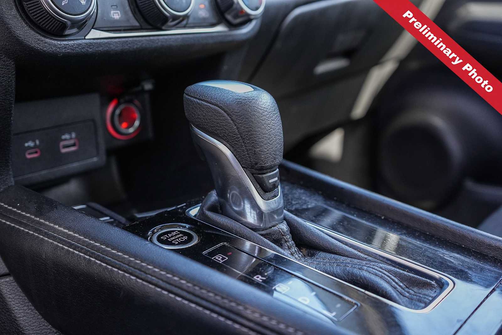 Used 2024 Nissan Kicks SV FWD image 17