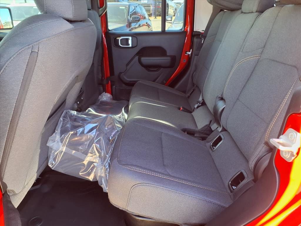 New 2026 Jeep Gladiator Sport image 13