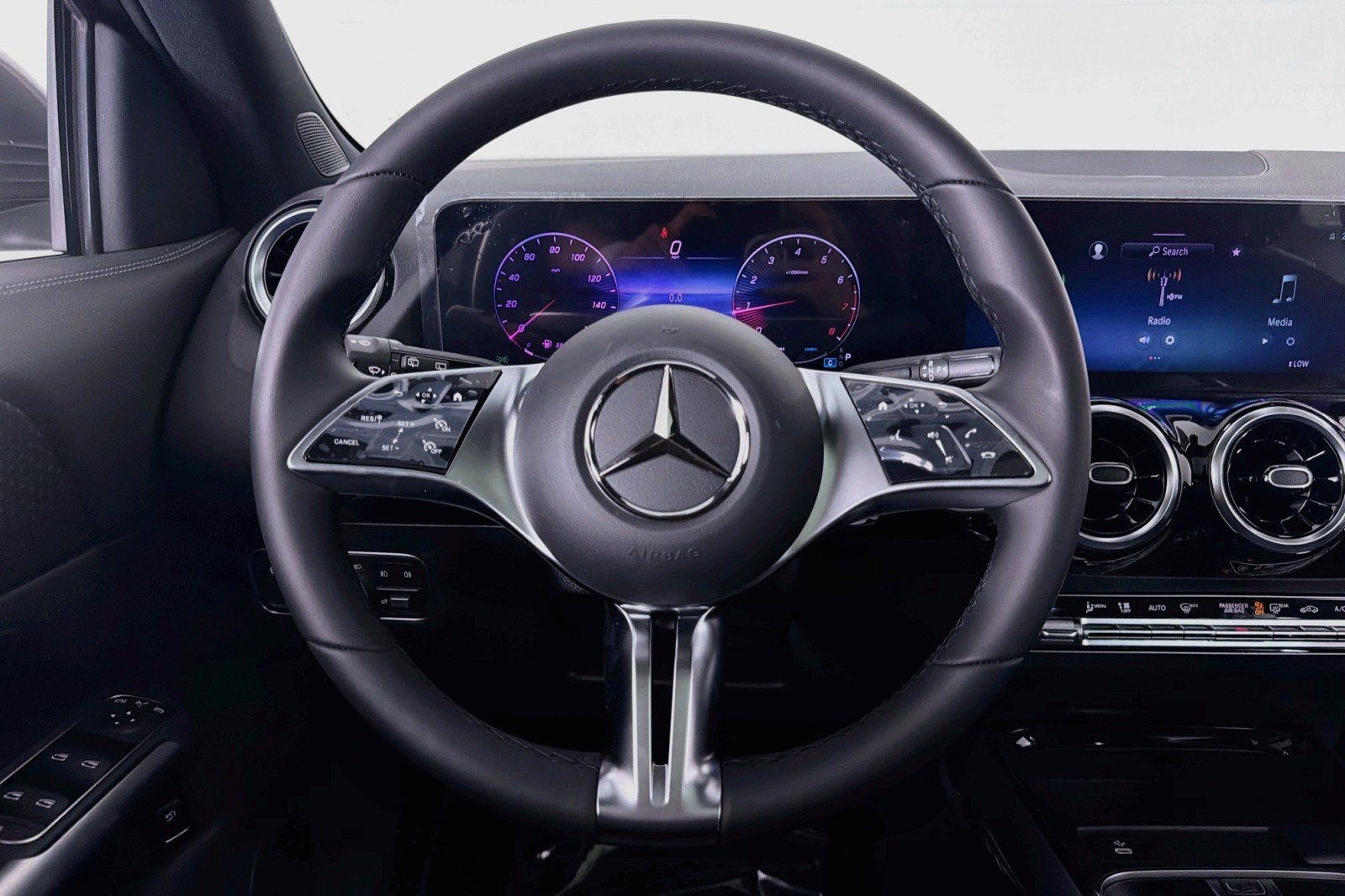 New 2026 Mercedes-Benz GLA 250 image 17