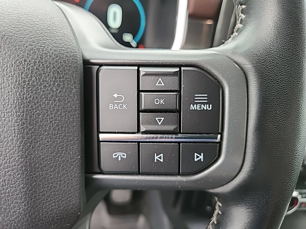 Used 2022 Ford F150 Lariat w/ Equipment Group 502A High AWD/4WD image 16