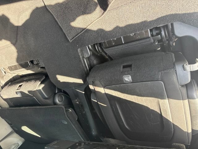 Used 2023 Chrysler Voyager LX FWD image 11