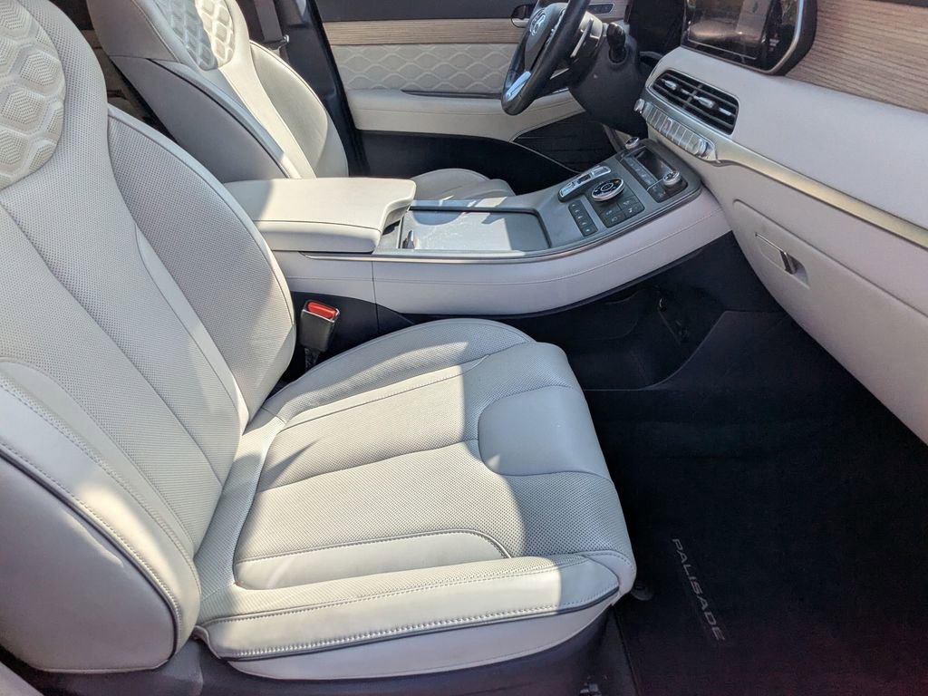 Used 2022 Hyundai Palisade Calligraphy image 20