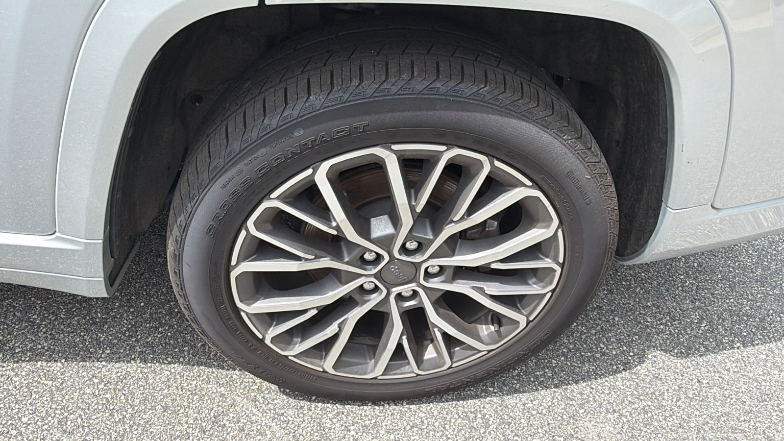 Certified 2025 Jeep Grand Cherokee L Summit AWD/4WD image 12
