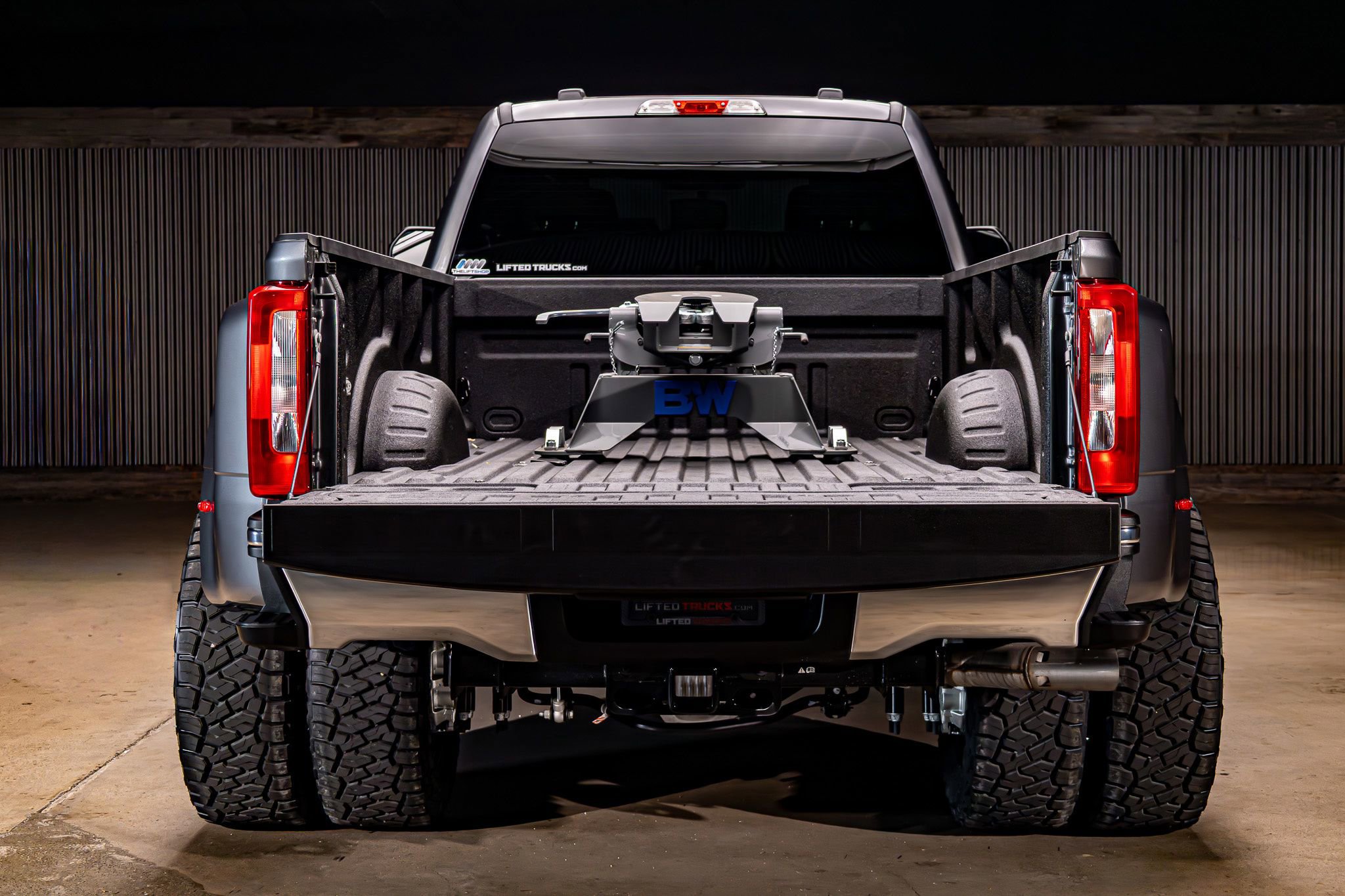 Used 2026 Ford F450 XLT w/ FX4 Off-Road Package AWD/4WD image 9