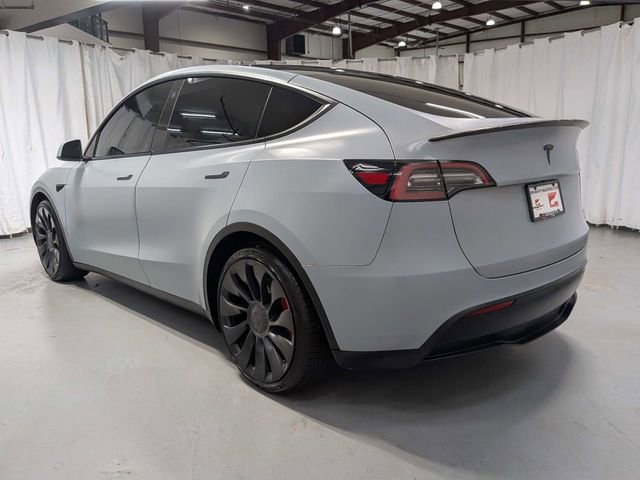 Used 2022 Tesla Model Y Performance image 4