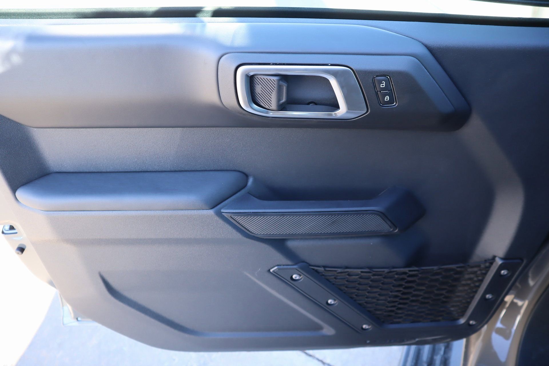 New 2025 Ford Bronco Outer Banks image 16