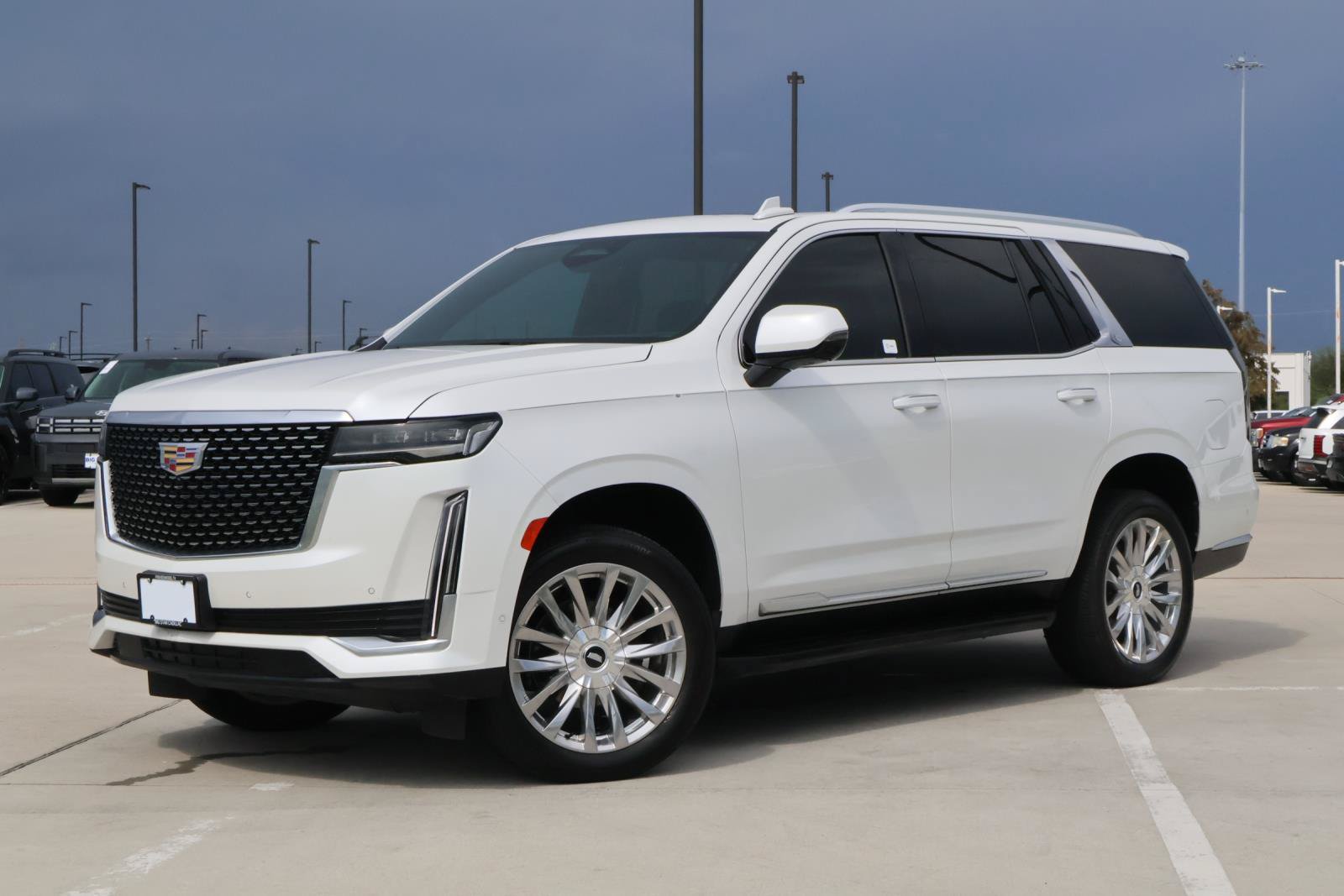 Certified 2024 Cadillac Escalade ESV Premium Luxury RWD image 36