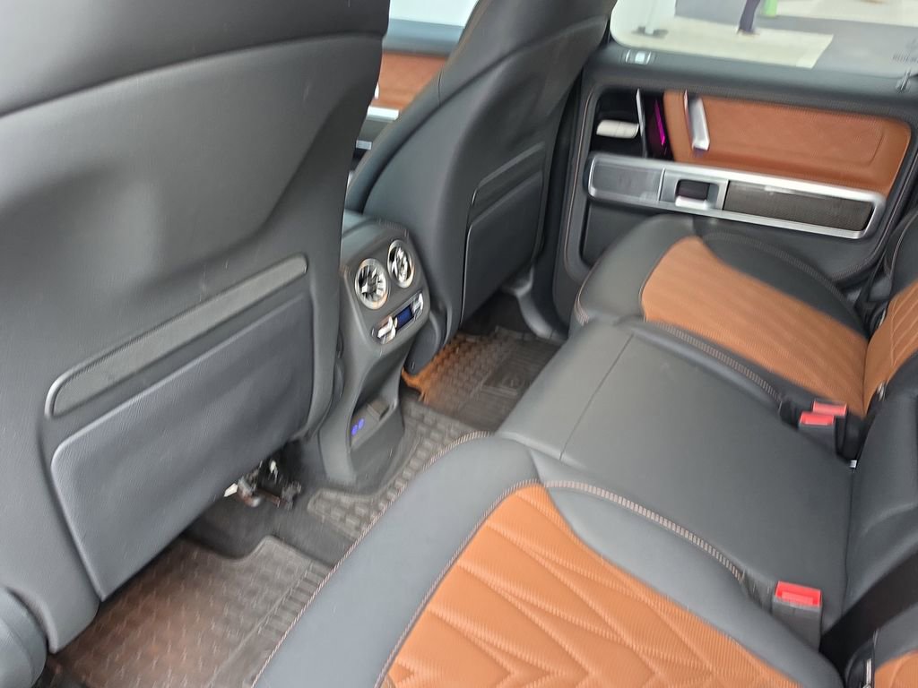 Used 2025 Mercedes-Benz G 63 AMG 4MATIC image 16