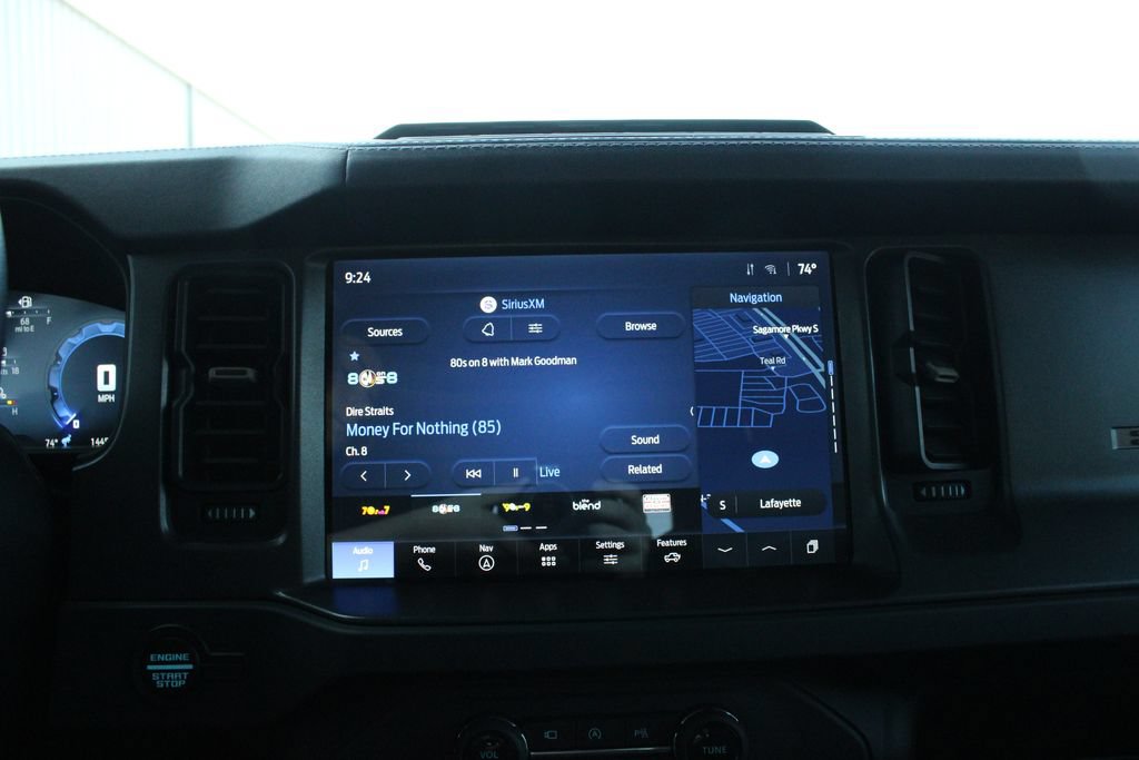 Used 2025 Ford Bronco Badlands AWD/4WD image 14