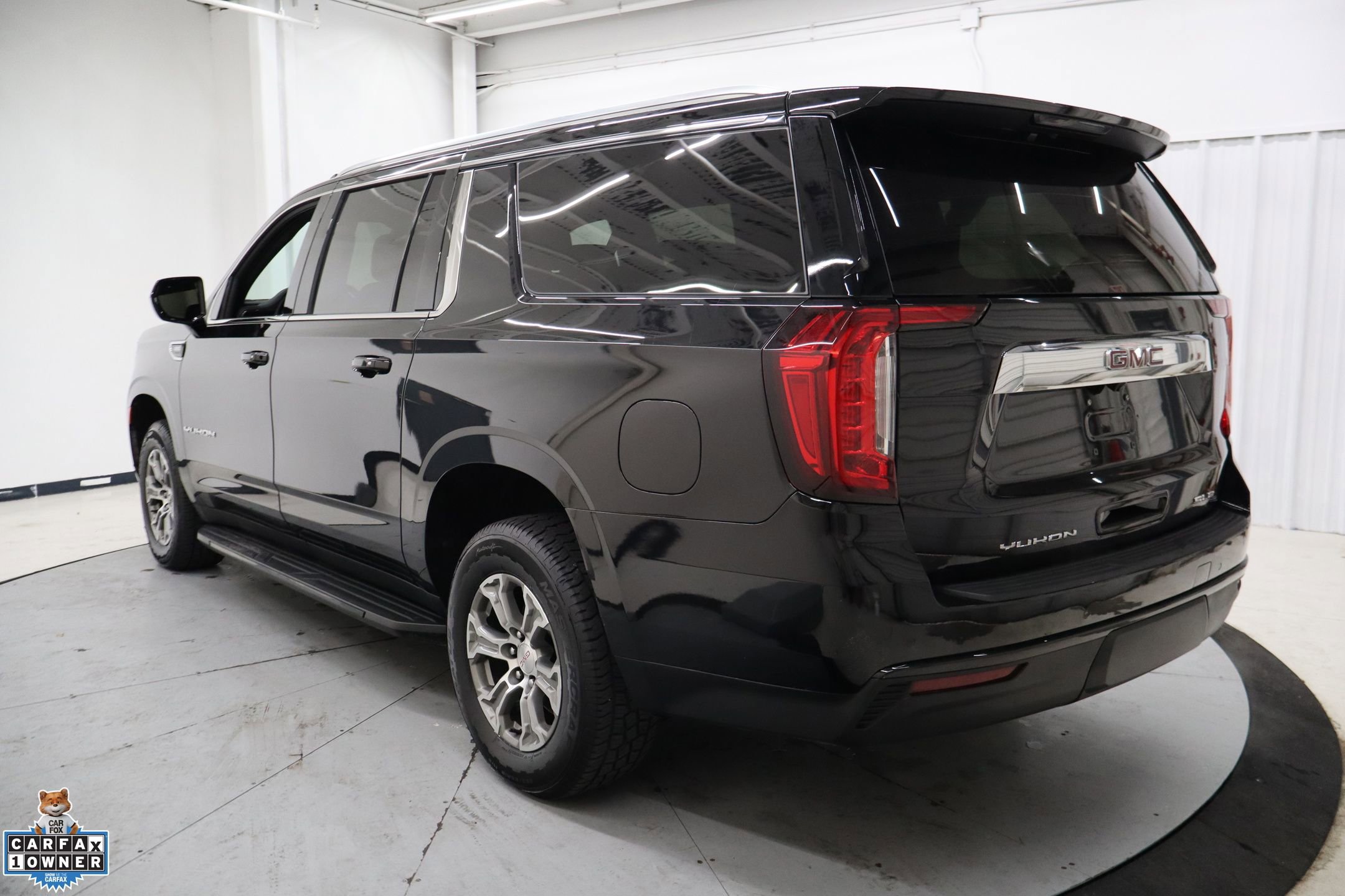 Used 2022 GMC Yukon XL SLE w/ Max Trailering Package image 6