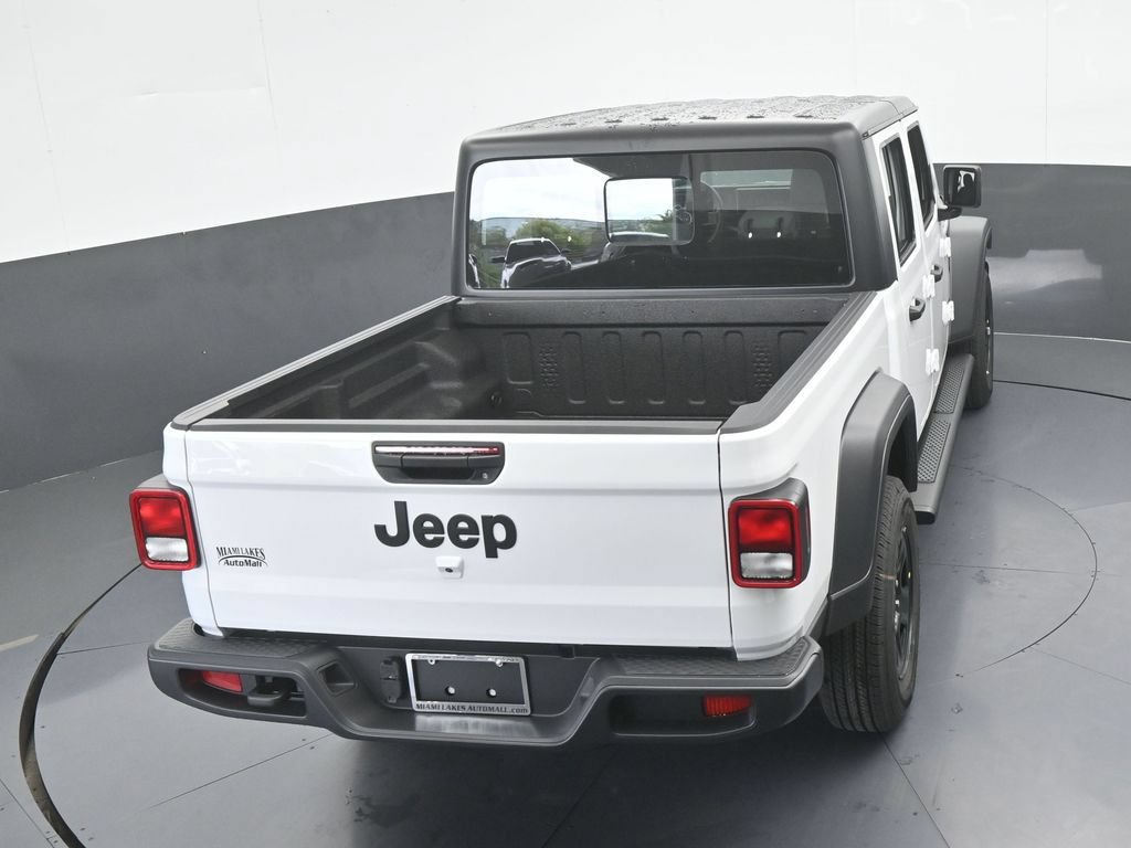 New 2026 Jeep Gladiator Sport AWD/4WD image 42
