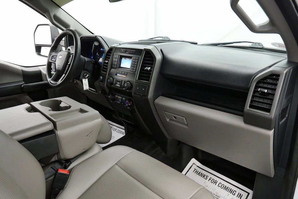 Used 2022 Ford F250 XL w/ Power Equipment Group image 16