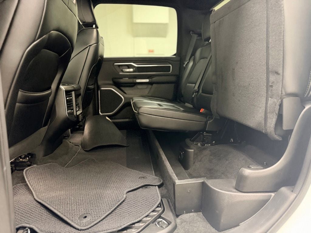 Used 2023 RAM 1500 Laramie AWD/4WD image 25