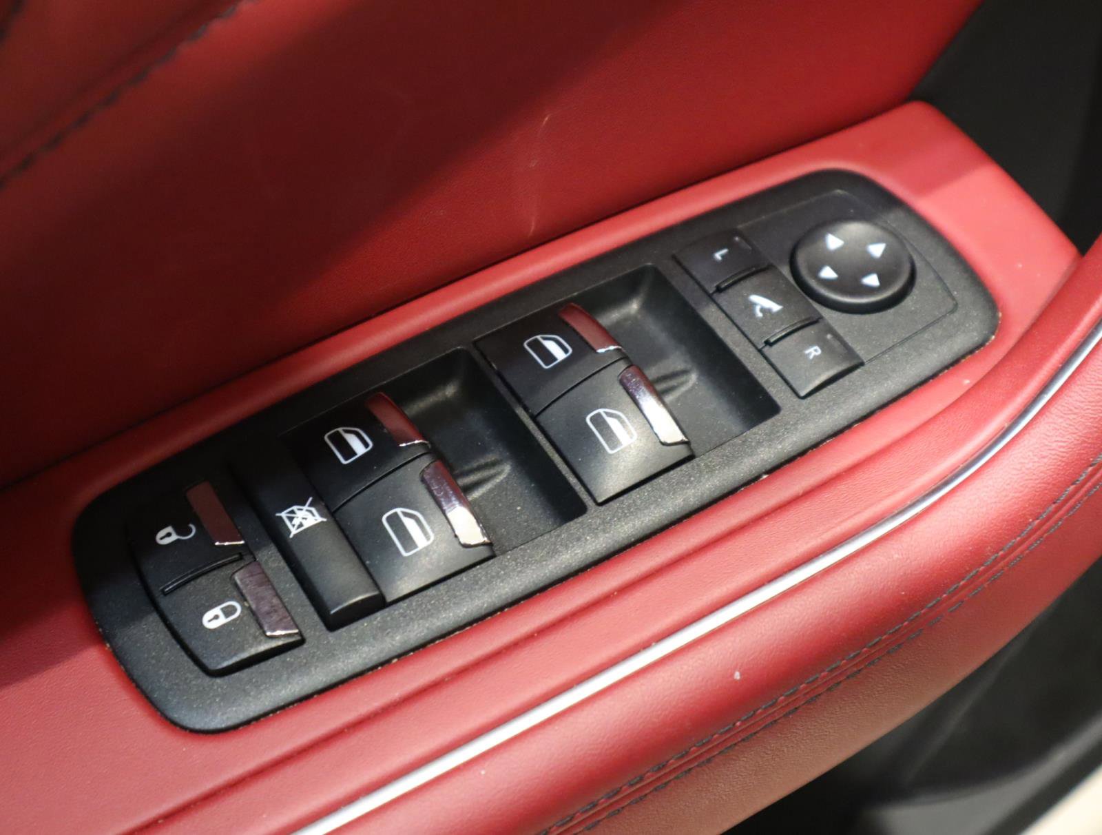 Used 2022 Maserati Levante Modena image 27