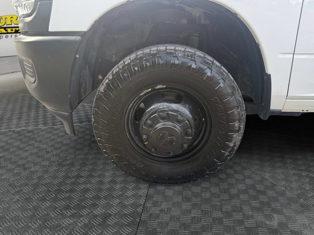 Used 2022 RAM 3500 Tradesman AWD/4WD image 14