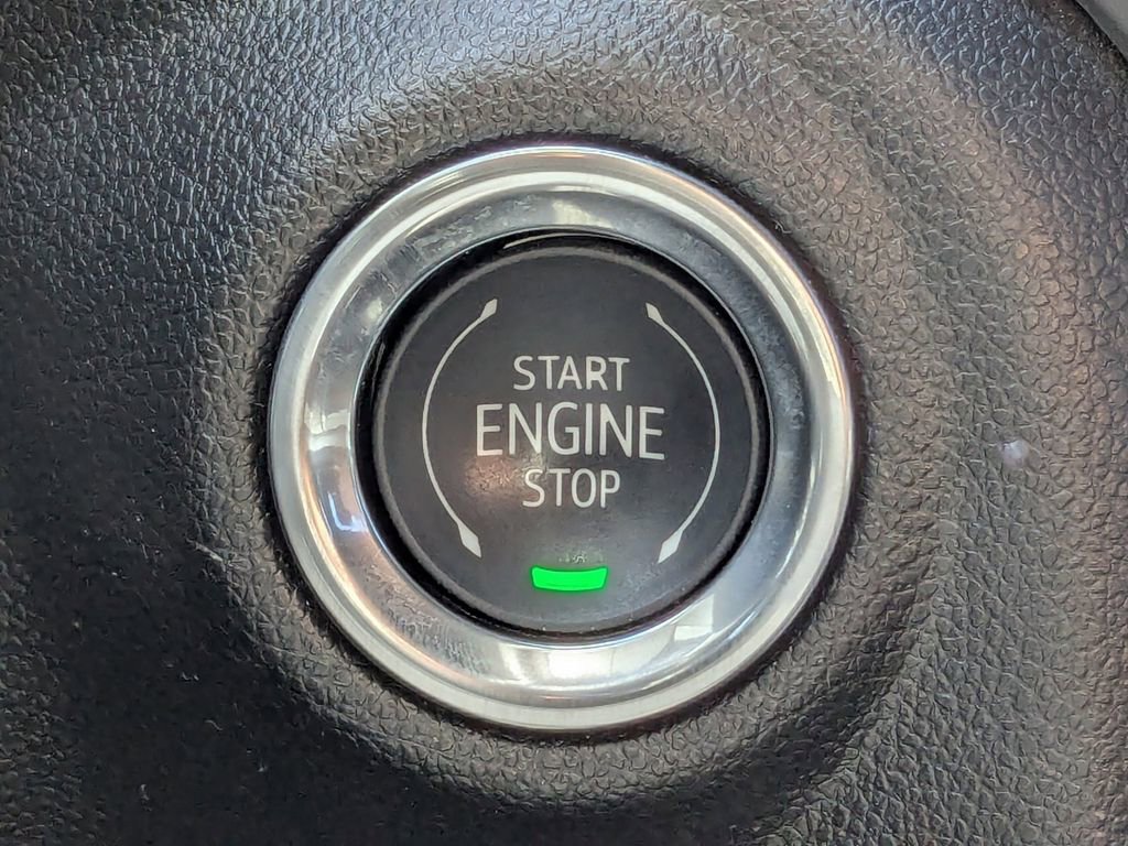 Used 2024 Chevrolet Silverado 2500 Custom w/ Custom Value Package image 30