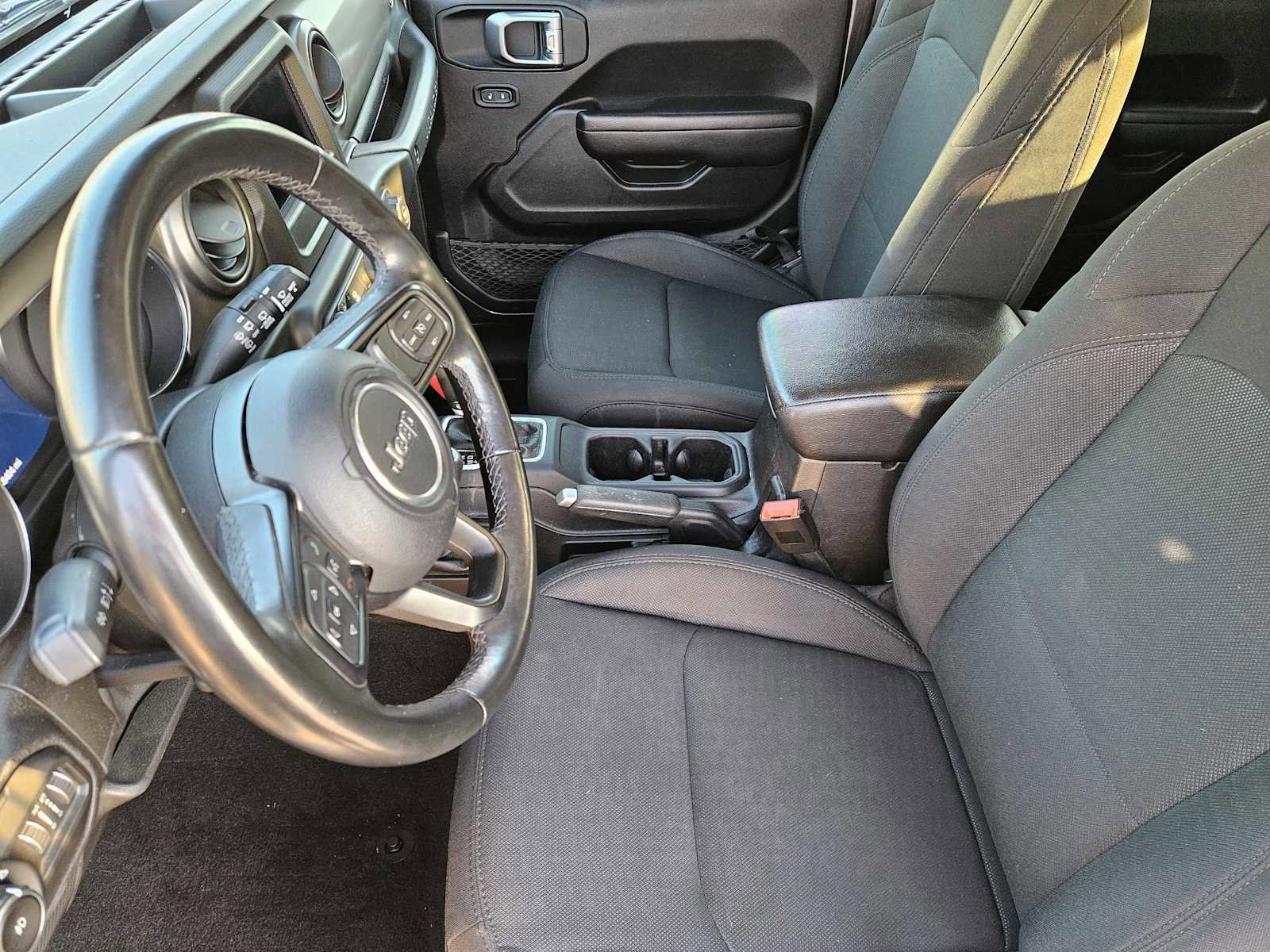 Used 2019 Jeep Wrangler Unlimited Sport S image 13