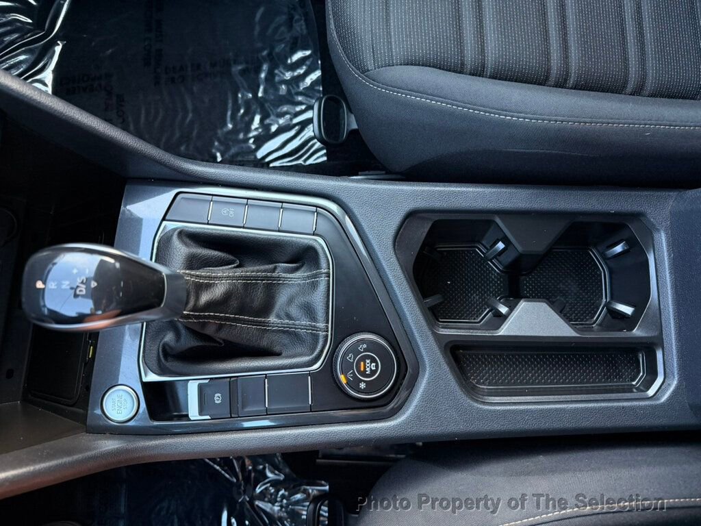 Used 2022 Volkswagen Tiguan S image 38