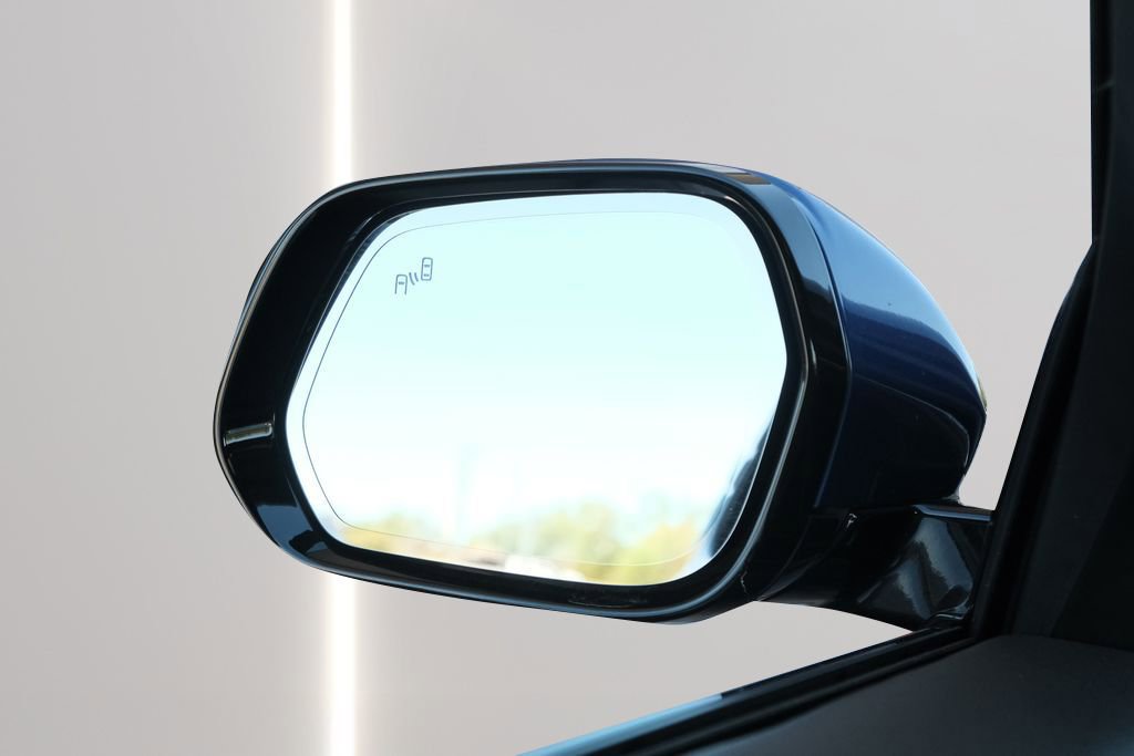 New 2024 VinFast VF 9 Plus image 34