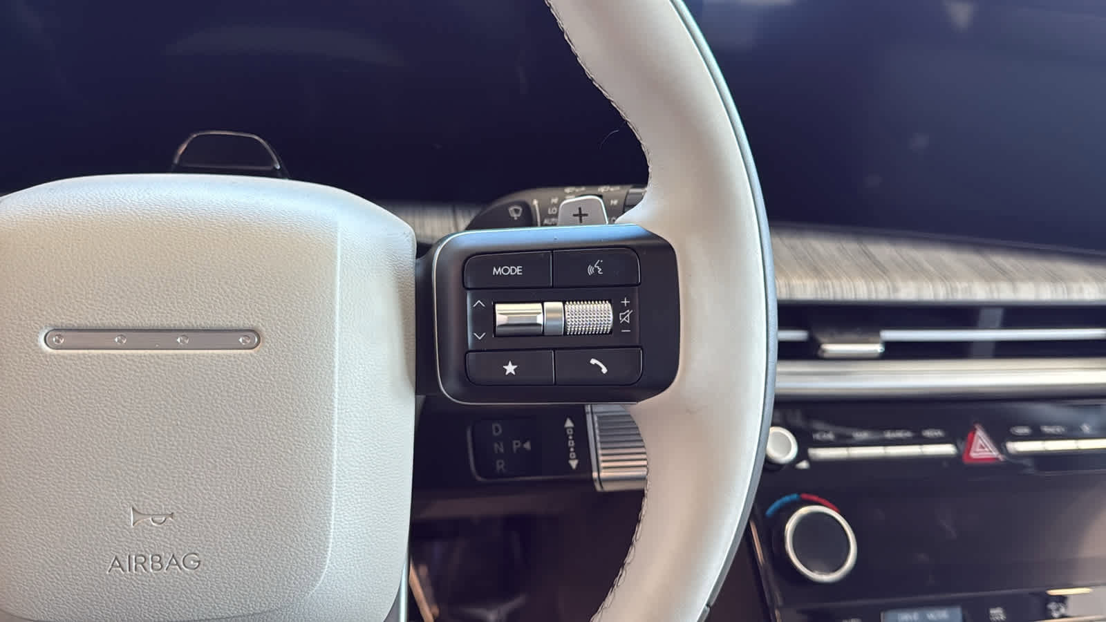 Used 2024 Hyundai Santa Fe Calligraphy image 13