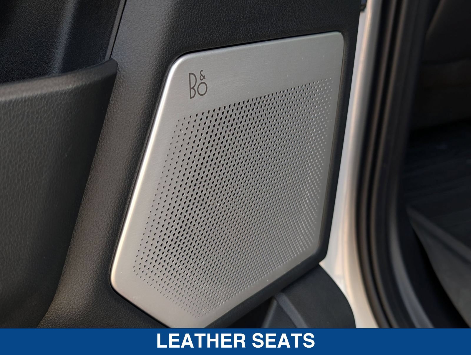 Used 2025 Ford F150 Raptor AWD/4WD image 48