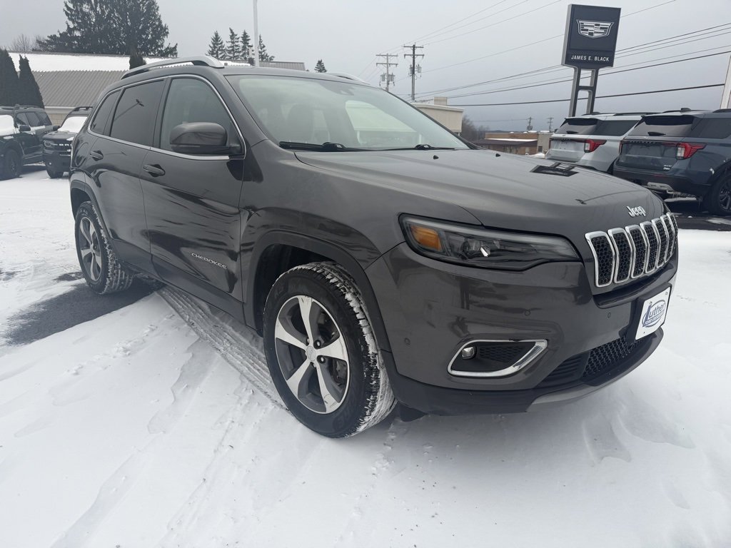 Used 2021 Jeep Cherokee Limited image 10