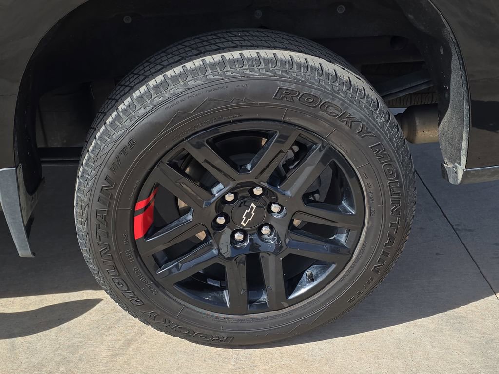 Used 2021 Chevrolet Silverado 1500 RST w/ Redline Edition AWD/4WD image 32