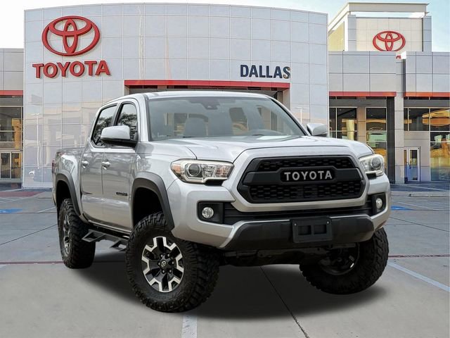 Used 2018 Toyota Tacoma TRD Off-Road AWD/4WD image 1