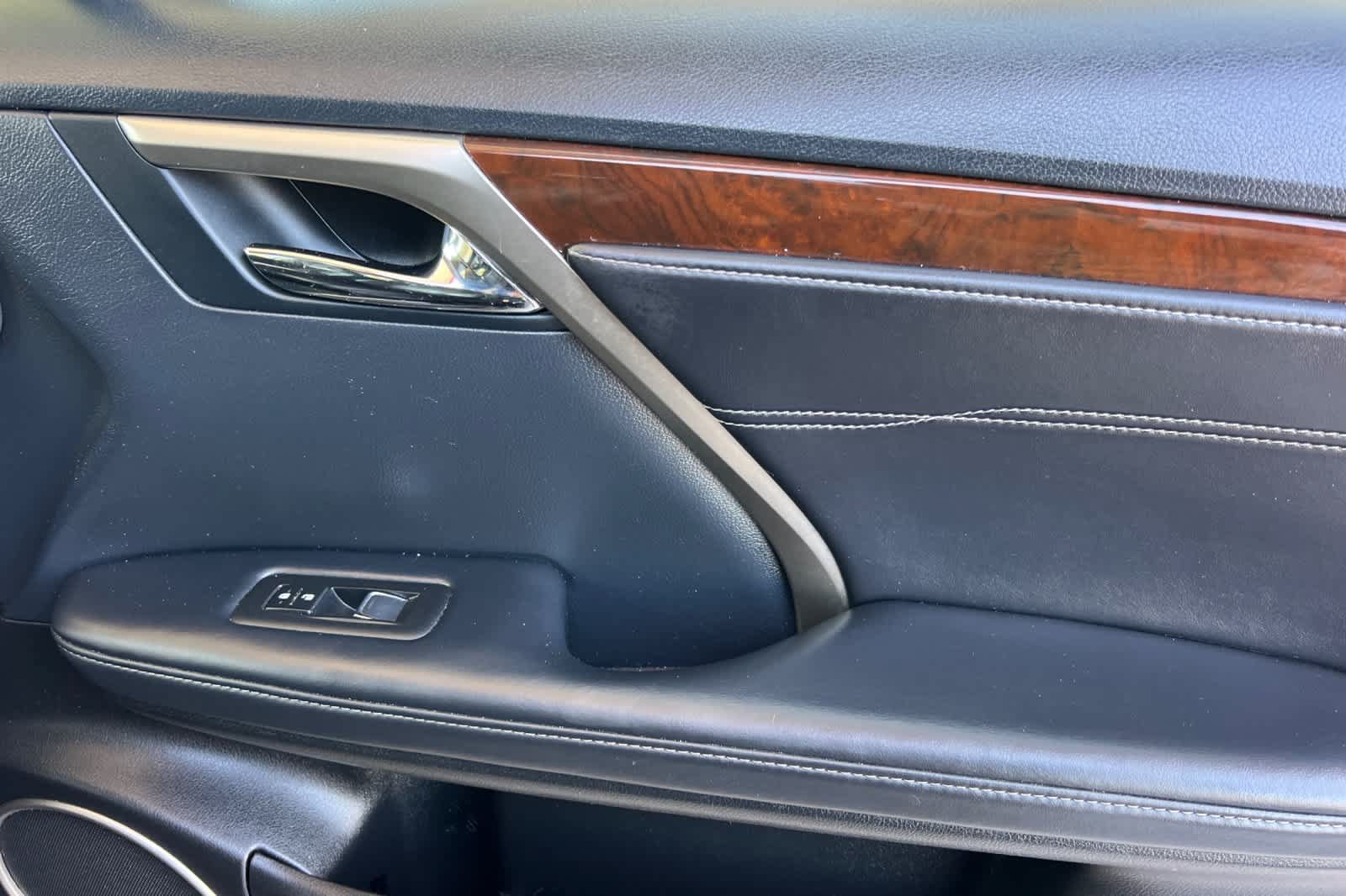 Used 2019 Lexus RX 350 FWD w/ Navigation Package image 19
