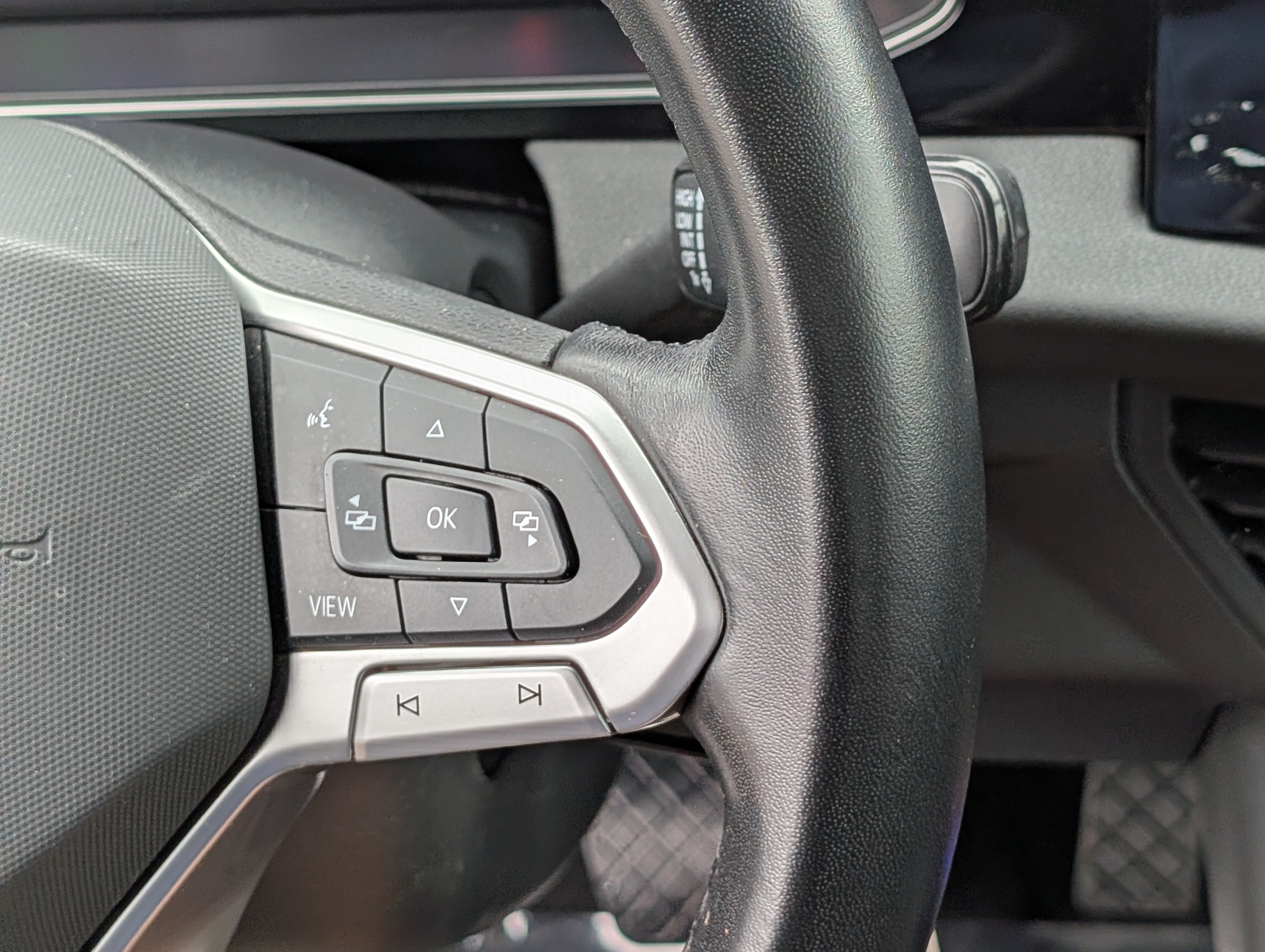 Used 2025 Volkswagen Jetta S FWD image 20