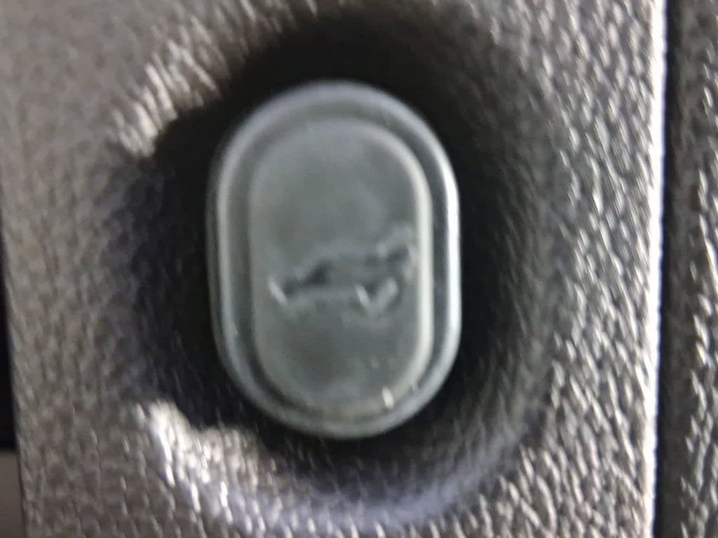 Used 2016 Chevrolet Tahoe LTZ image 24