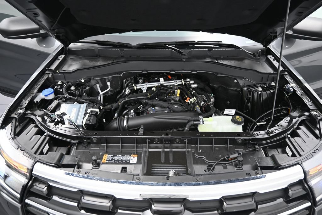 New 2026 Ford Explorer Active AWD/4WD image 30