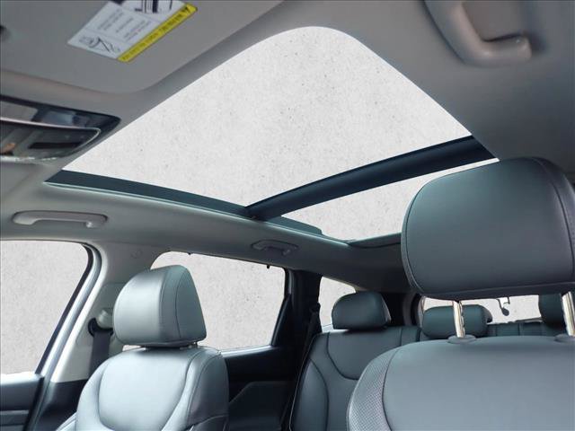 Used 2021 Hyundai Santa Fe SEL w/ Convenience + Premium Package AWD/4WD image 8