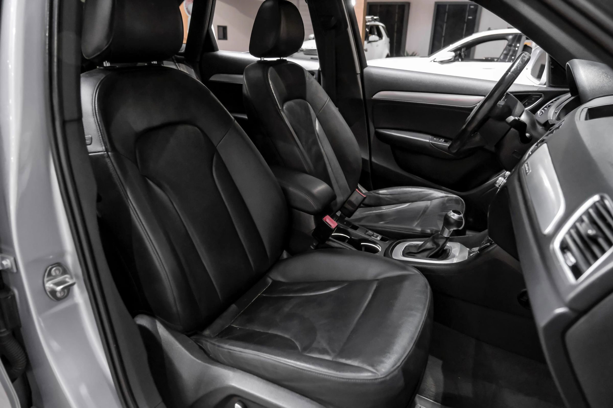 Used 2016 Audi Q3 2.0T Premium Plus w/ Technology Package image 30