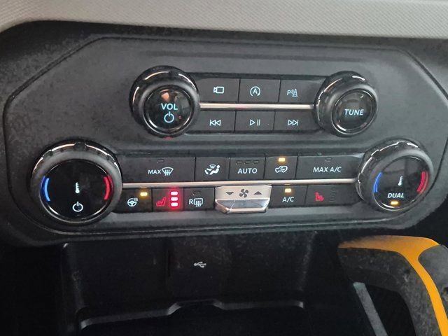 Used 2022 Ford Bronco Badlands image 27