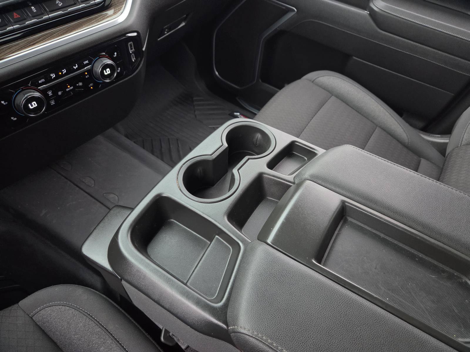 Used 2025 Chevrolet Silverado 2500 LT AWD/4WD image 25