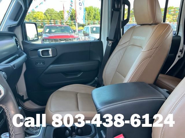 Used 2023 Jeep Gladiator Rubicon w/ LED Lighting Group AWD/4WD image 10