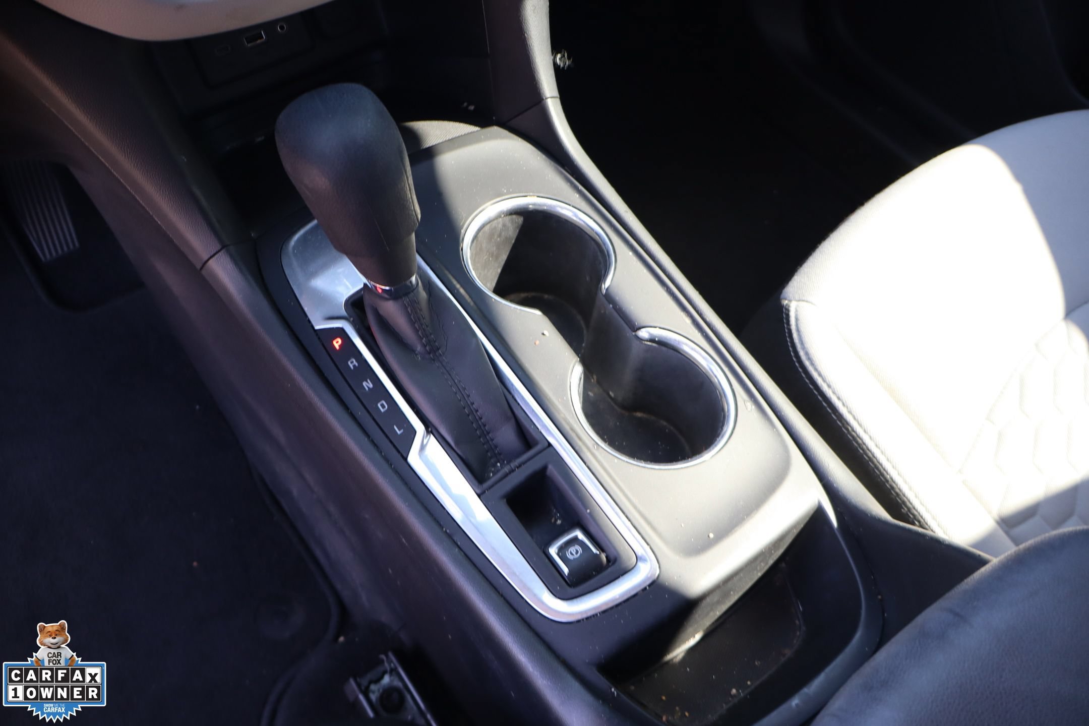 Used 2020 Chevrolet Equinox LT FWD image 19