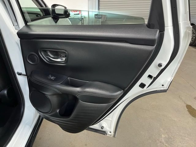 Used 2024 Honda HR-V EX-L image 15