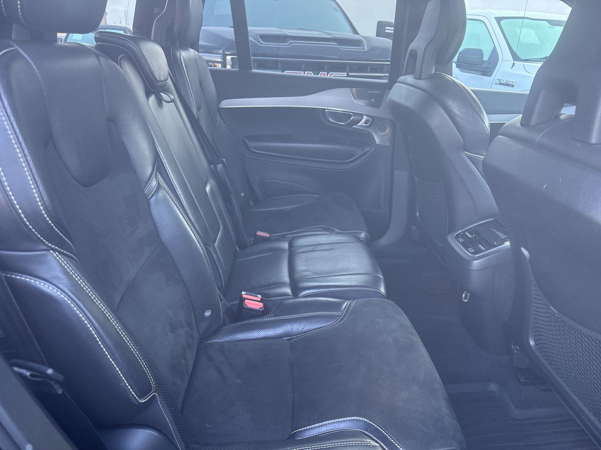 Used 2016 Volvo XC90 T6 R-Design w/ Protection Package Plus image 14