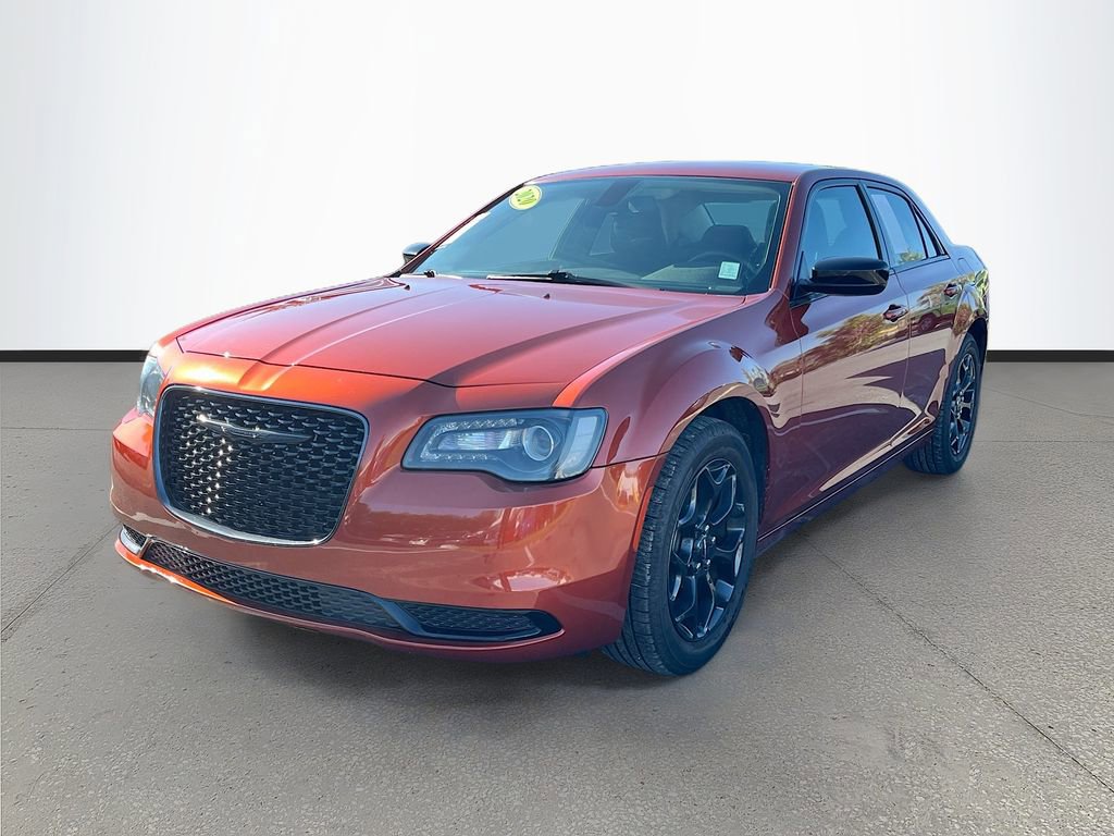 Certified 2020 Chrysler 300 Touring w/ Sport Appearance Package image 3