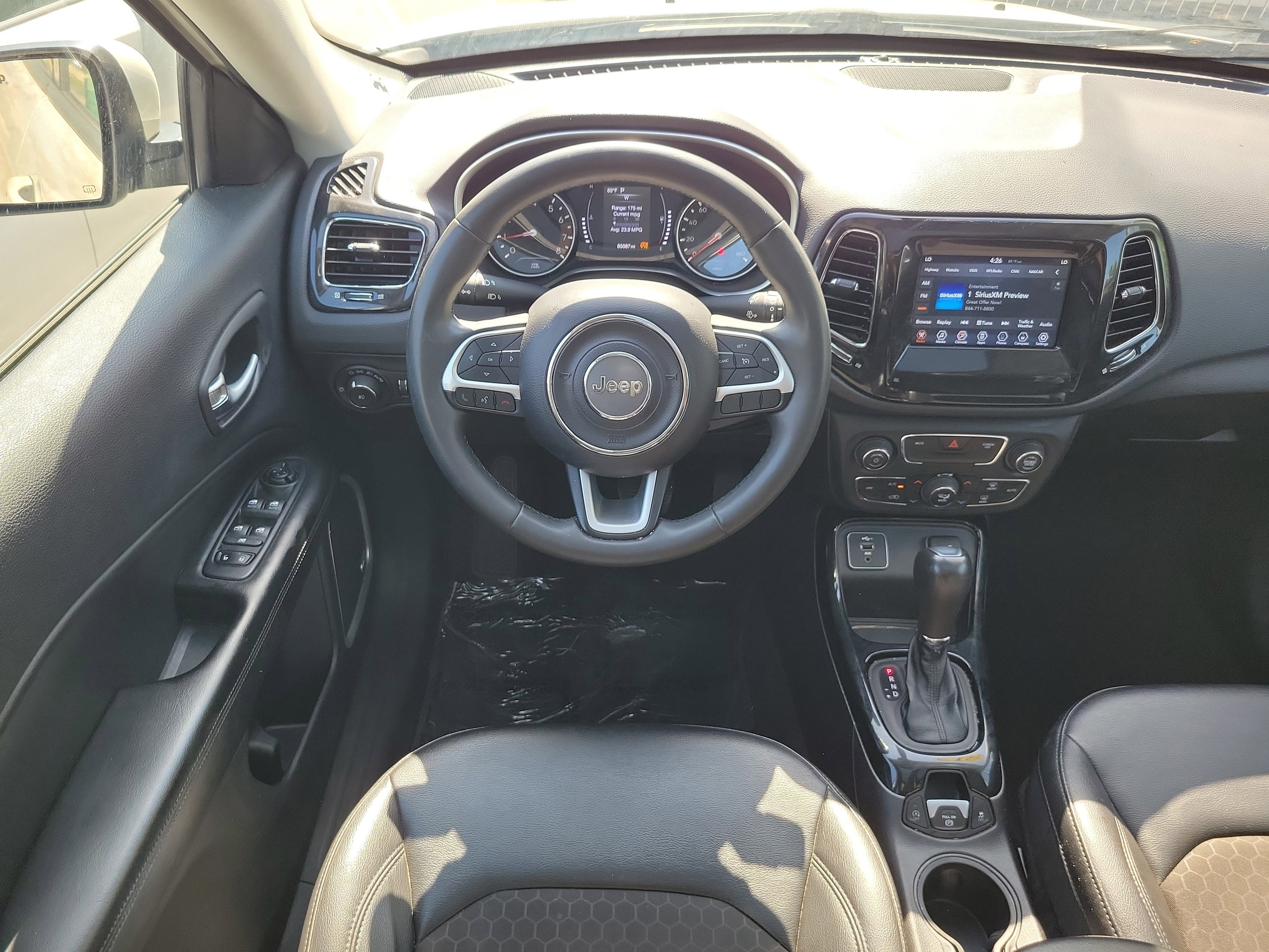 Used 2021 Jeep Compass Altitude w/ Sun and Sound Group image 12