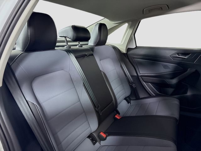 New 2026 Volkswagen Jetta SE FWD image 27